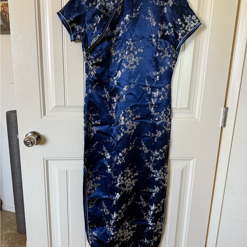 Mandarin collar satin dress